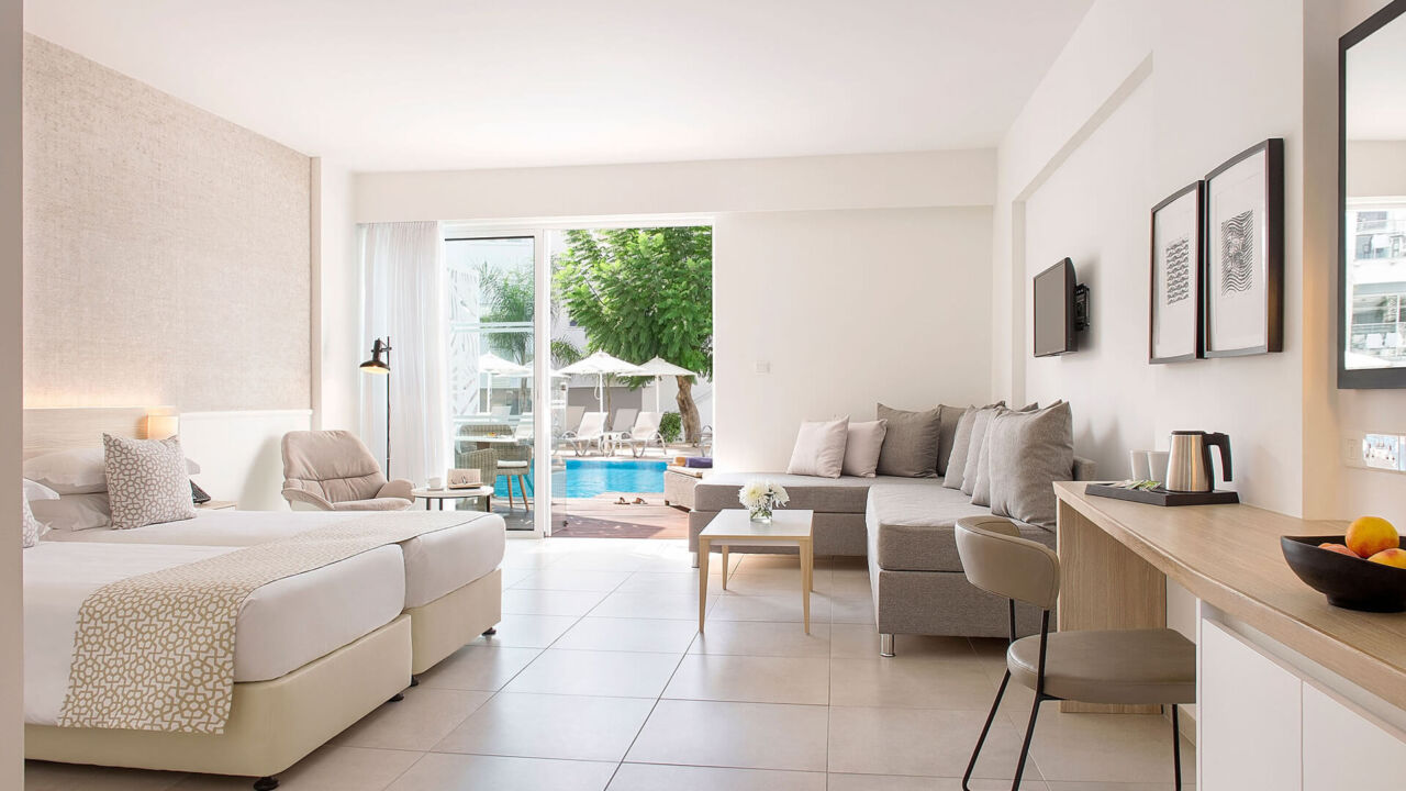 Sofianna Junior Suite Bedroom