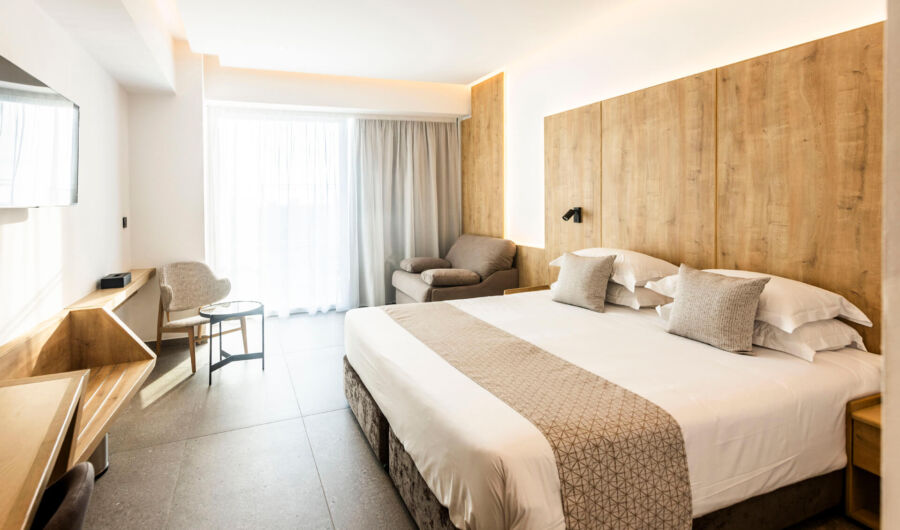 Sofianna Resort Premium room bedroom