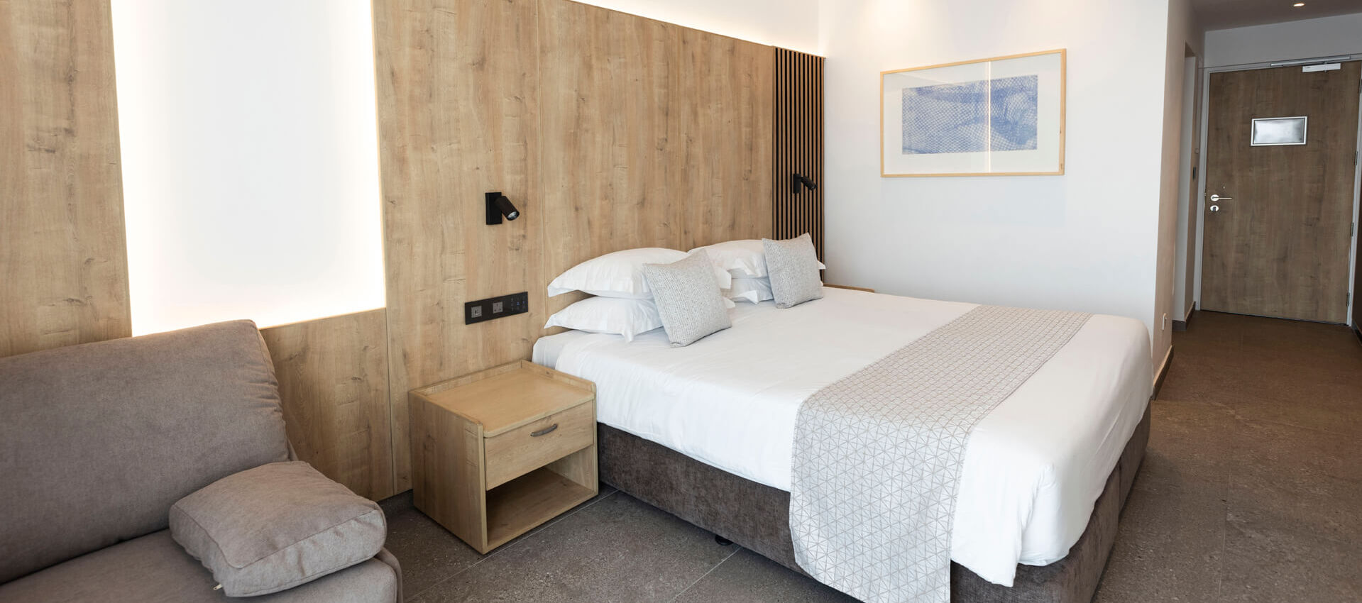 Sofianna Resort Premium room bedroom