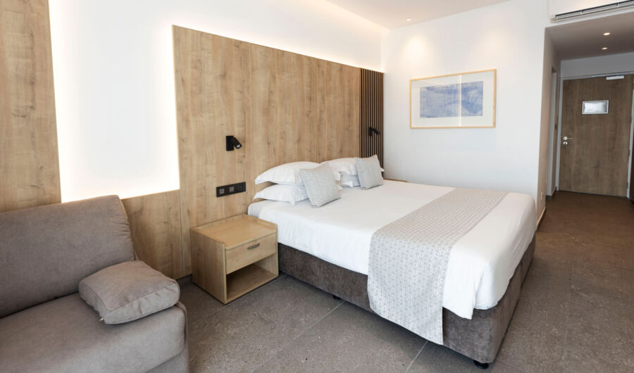 Sofianna Resort Premium room bedroom