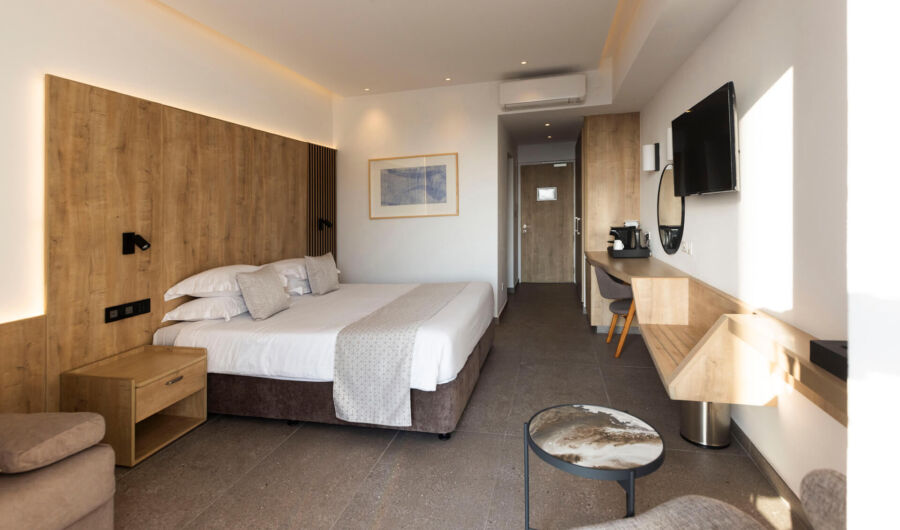 Sofianna Resort Premium room bedroom