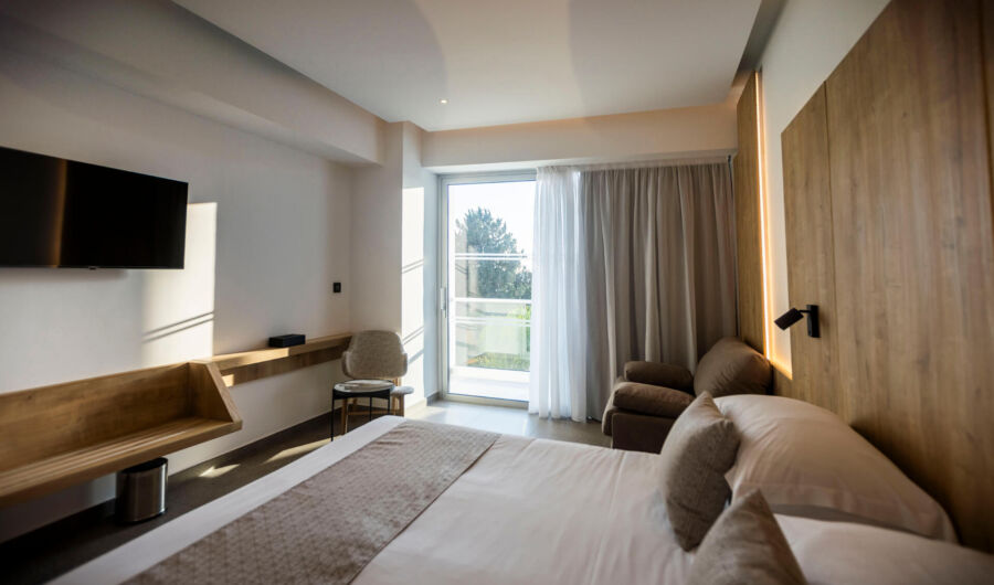 Sofianna Resort Premium room bedroom