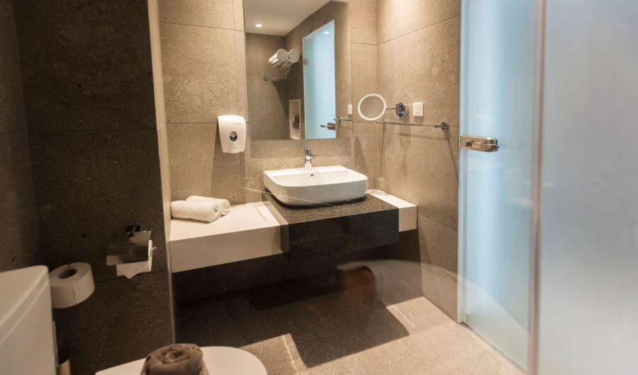 Sofianna Resort Premium room bathroom