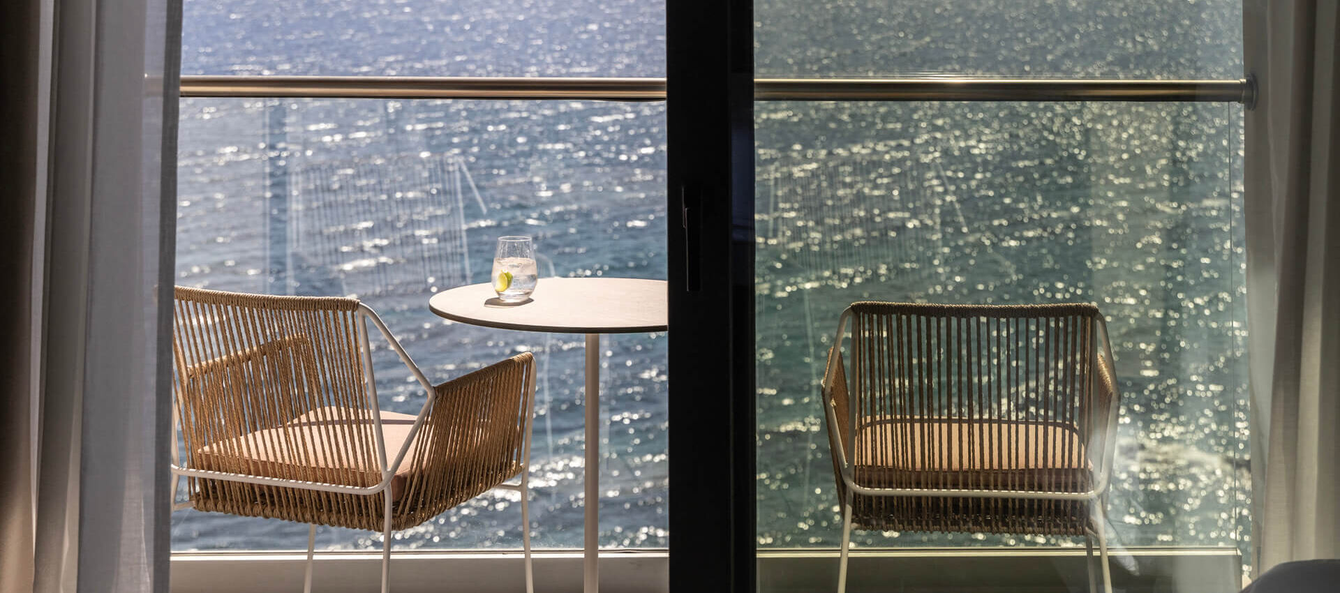 Valmar Double room balcony with sea view